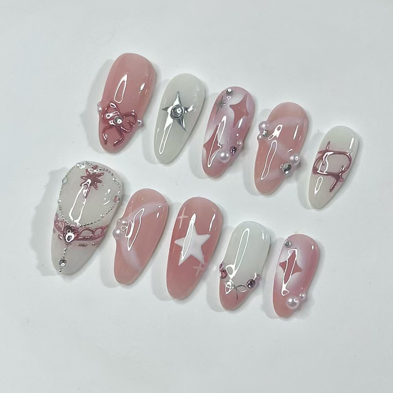 24 Stuks Korte Amandel Nagels  - Nail Art Inspo recensie en prijs