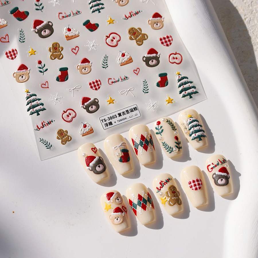 Leuke kerstbeer en peperkoek n - Nail Art Xmas Tree recensie en prijs